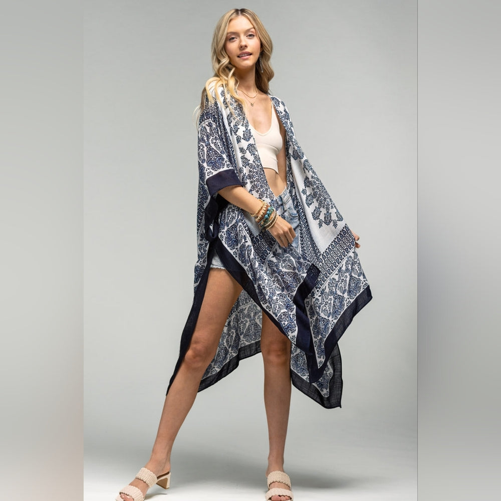 White & Navy Paisley Damask Print Kimono w Deep Black Solid Border