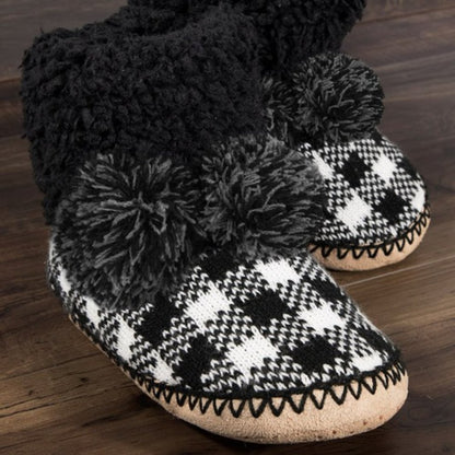 Black & White Buffalo Check Plaid Fuzzy Ankle & Pom Poms Indoor Slipper size 8-10