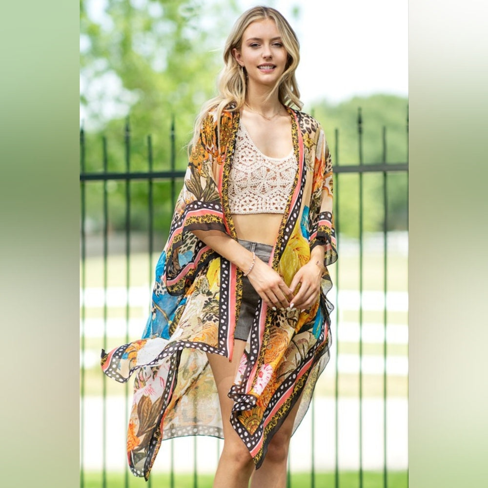 Bohemian Floral Print Kimono w Side Slits - Stunning Colors - Perfect for Spring