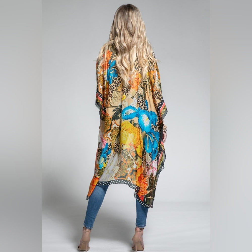 Bohemian Floral Print Kimono w Side Slits - Stunning Colors - Perfect for Spring