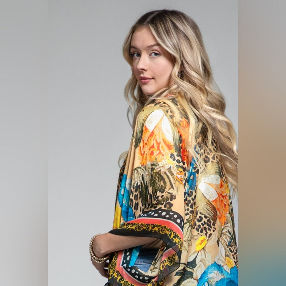 Bohemian Floral Print Kimono w Side Slits - Stunning Colors - Perfect for Spring