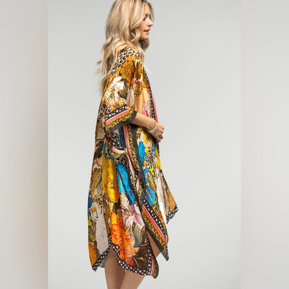 Bohemian Floral Print Kimono w Side Slits - Stunning Colors - Perfect for Spring