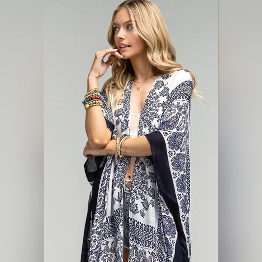 White & Navy Paisley Damask Print Kimono w Deep Black Solid Border