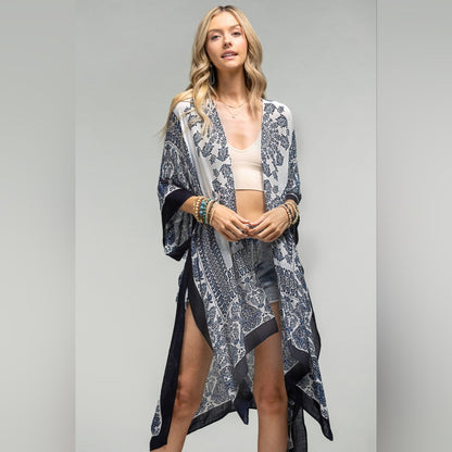 White & Navy Paisley Damask Print Kimono w Deep Black Solid Border