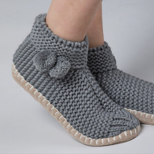 Comfy Hand Knitted Indoor Slipper Booties w Pom-Poms 6-7 & 8-10🎁 Excellent Gift