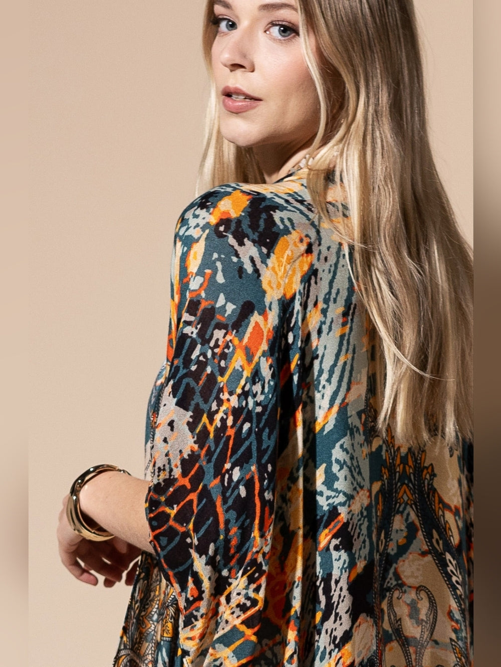 Stunning & Artfully Printed Kimono / Swimsuit Coverup Intricate Paisley Motifs